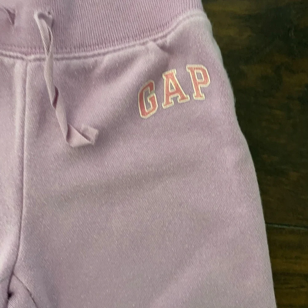 baby GAP, Girls, 2-piece Sweatsuit, Purple, Size 4